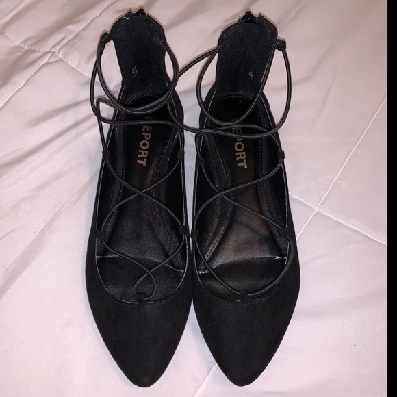 Report Flats - Picture 1 of 4